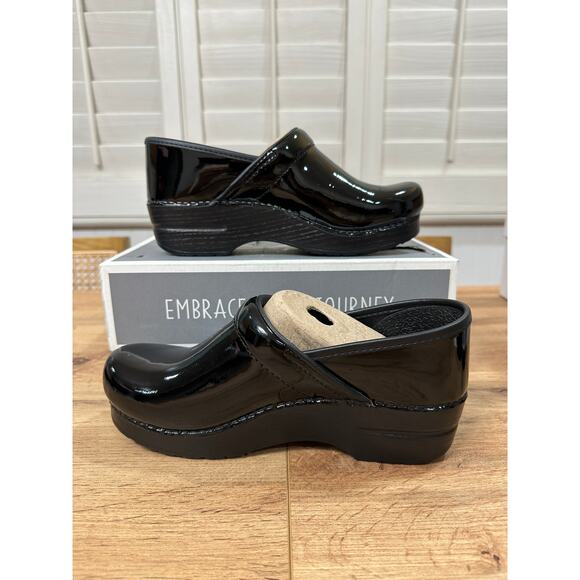 Dansko Professional Patent Clogs Black Leather Size 38 EU 7.5-8 US NIB Nurses - Picture 9 of 15